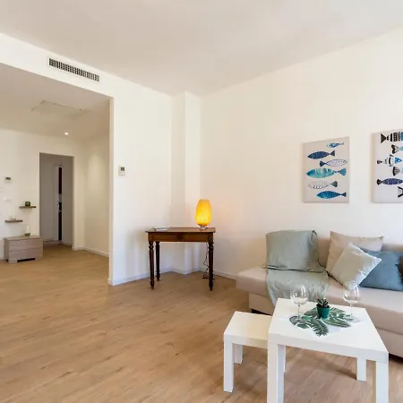 Bella Vista By Interhome Apartmán